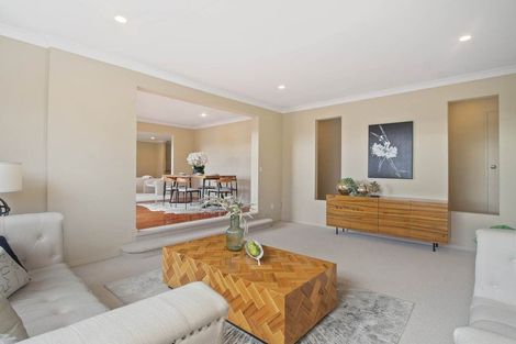 Photo of property in 21 Ridge Valley Drive, Browns Bay, Auckland, 0630