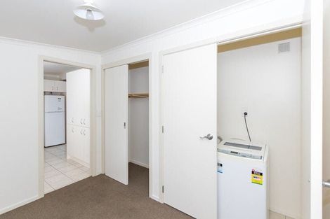 Photo of property in 8a Snead Place, Hamilton East, Hamilton, 3216