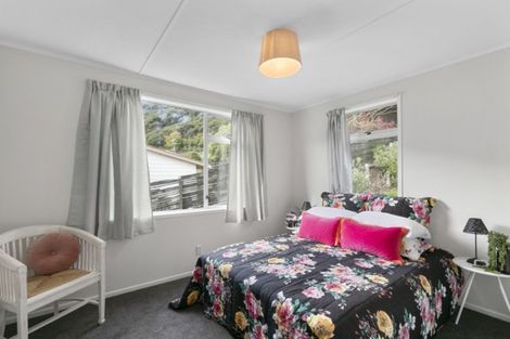Photo of property in 30 Antrim Crescent, Wainuiomata, Lower Hutt, 5014