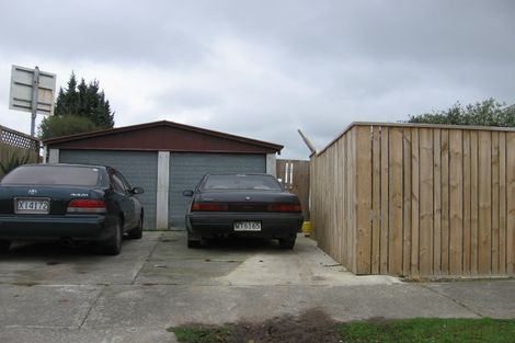 Photo of property in 2 Karamea Crescent, Kelvin Grove, Palmerston North, 4414