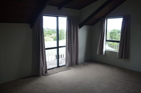 Photo of property in 4/64a Birkdale Road, Birkdale, Auckland, 0626