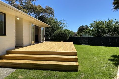 Photo of property in 12a Sharda Grove, Paraparaumu Beach, Paraparaumu, 5032