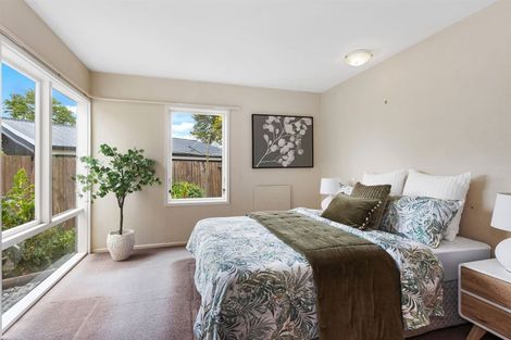 Photo of property in 14 Chatswood Place, Bishopdale, Christchurch, 8051