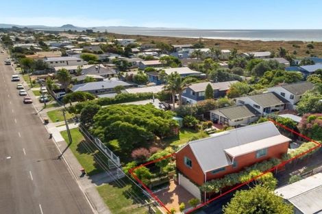 Photo of property in 99a Simpson Road, Papamoa Beach, Papamoa, 3118