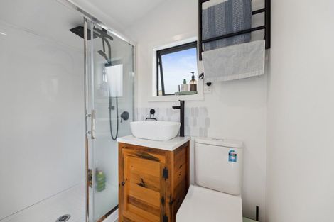 Photo of property in 15 Frederick Street, Two Mile Bay, Taupo, 3330