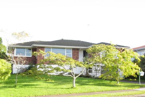 Photo of property in 4 Carmel Avenue, Pakuranga Heights, Auckland, 2010