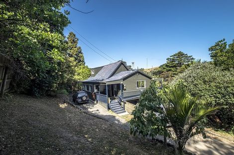 Photo of property in 17 Taraire Street, Ostend, Waiheke Island, 1081