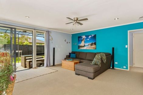 Photo of property in 154 Longview Drive, Papamoa Beach, Papamoa, 3118