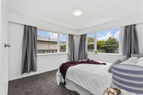 Photo of property in 42 Kashmir Avenue, Clouston Park, Upper Hutt, 5018