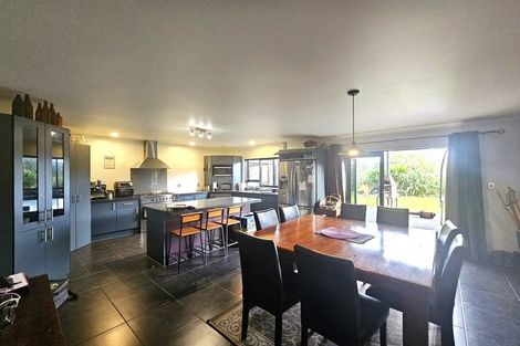 Photo of property in 306 Waitaha Road South, Welcome Bay, Tauranga, 3175