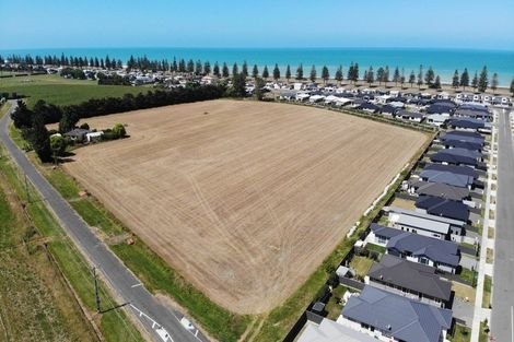 Photo of property in 46 Eriksen Road, Te Awa, Napier, 4110