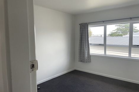 Photo of property in 5 Christmas Road, Manurewa, Auckland, 2102