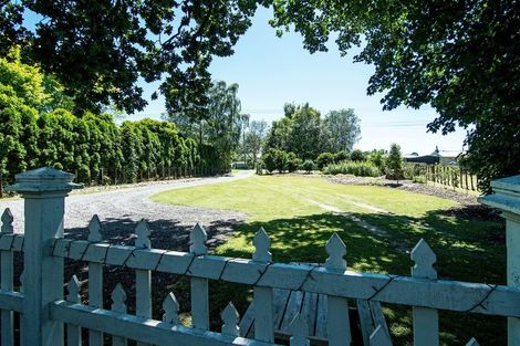 Photo of property in 16 Hilton Road, Carterton, 5713