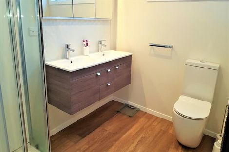 Photo of property in 23a Eastview Grove, Normandale, Lower Hutt, 5010