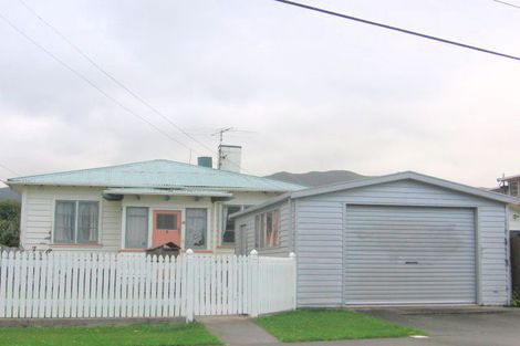 Photo of property in 12 Baldwin Street, Moera, Lower Hutt, 5010