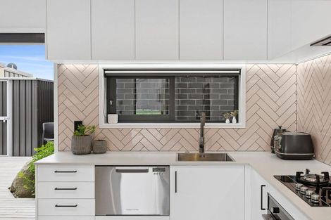 Photo of property in 35 Campbell Road, Wanaka, 9305