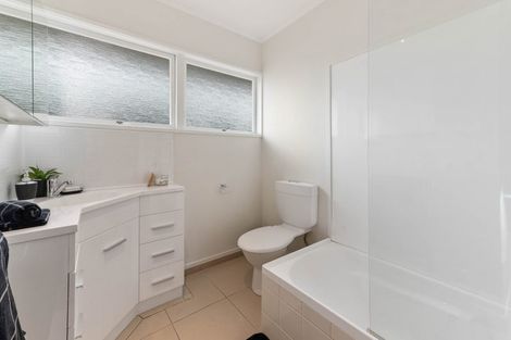 Photo of property in 11 Mansfield Road, Owhata, Rotorua, 3010