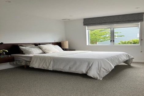 Photo of property in 133 Northland Road, Northland, Wellington, 6012