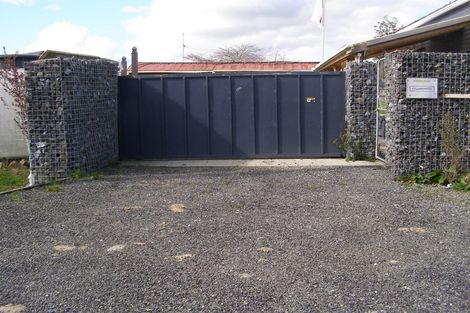 Photo of property in 77 Lochiel Branxholme Road, Lochiel, Winton, 9781