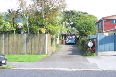 Photo of property in 59b Hattaway Avenue, Bucklands Beach, Auckland, 2012