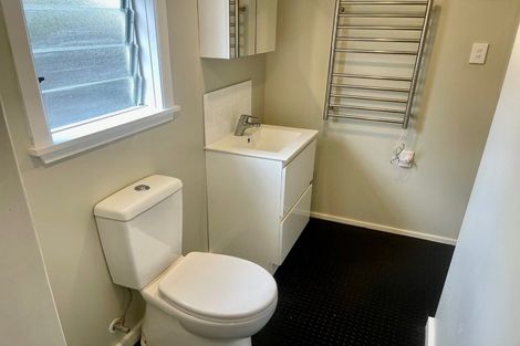 Photo of property in 16 Kawerau Avenue, Devonport, Auckland, 0624