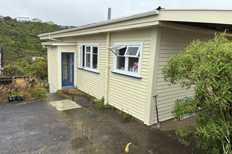 Photo of property in 115 Mitchell Street, Brooklyn, Wellington, 6021