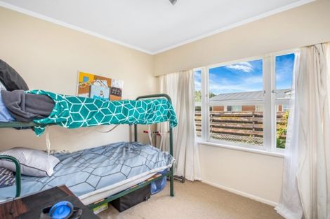 Photo of property in 33 Springfield Crescent, Enderley, Hamilton, 3214