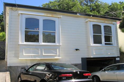 Photo of property in 21a Everton Terrace, Kelburn, Wellington, 6012