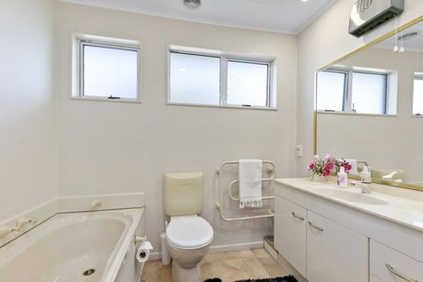 Photo of property in 307b Rosetta Road, Raumati Beach, Paraparaumu, 5032