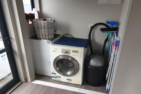 Photo of property in 24 Newcastle Street, Phillipstown, Christchurch, 8011