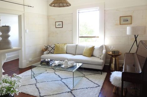 Photo of property in 10a Wharfe Street, South Hill, Oamaru, 9400