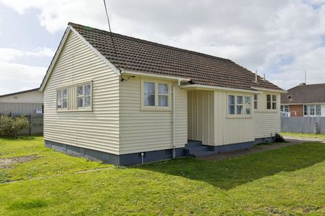 Photo of property in 12 Semple Street, Huntly, 3700