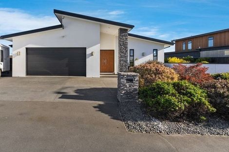 Photo of property in 152 Penruddock Rise, Westmorland, Christchurch, 8025