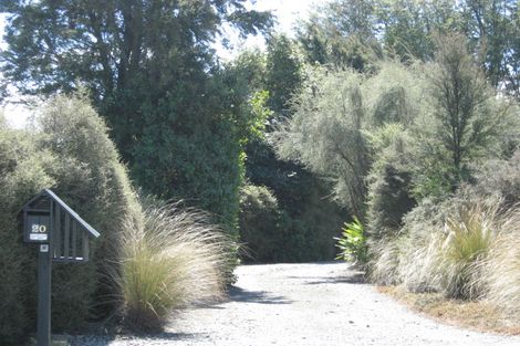 Photo of property in 20 Woodend Road, Woodend, 7610