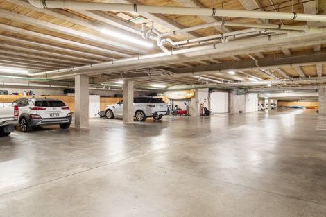 Photo of property in Vivaldi Apartments, 13/48 Marine Parade, Mount Maunganui, 3116