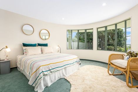 Photo of property in 69 Field Way, Waikanae Beach, Waikanae, 5036