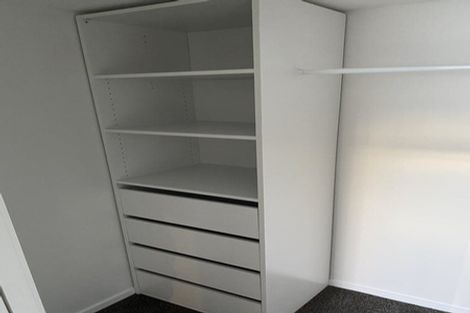 Photo of property in 31 Apuka Street, Brooklyn, Wellington, 6021