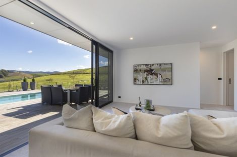 Photo of property in 15 Laly Haddon Place, Matakana, Warkworth, 0985