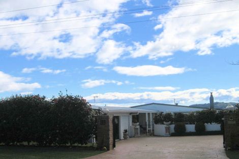 Photo of property in 11 Te Hepera Street, Waipahihi, Taupo, 3330