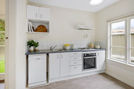 Photo of property in 12 Truro Street, Sumner, Christchurch, 8081