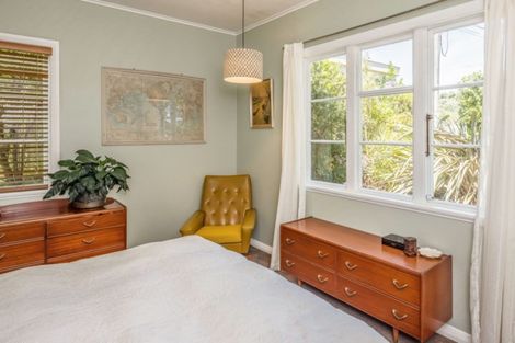 Photo of property in 8 Leveson Street, Strathmore Park, Wellington, 6022