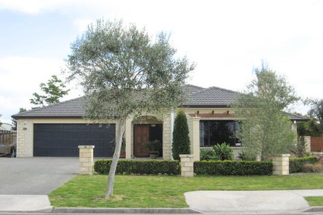 Photo of property in 2 Saint Clair Place, Papamoa Beach, Papamoa, 3118