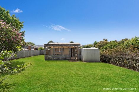 Photo of property in 15 Cook Drive, Whitianga, 3510