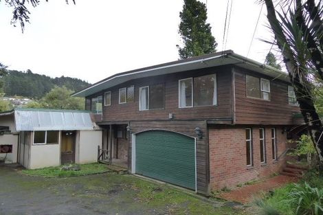 Photo of property in 48 Blue Mountains Road, Pinehaven, Upper Hutt, 5019
