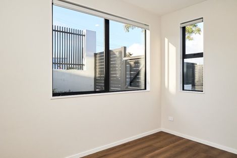 Photo of property in 36c Eastern Beach Road, Bucklands Beach, Auckland, 2012