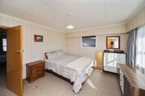 Photo of property in 279 High Street, Eltham, 4322