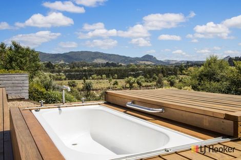 Photo of property in 38 Noble Johnston Drive, Katikati, 3129