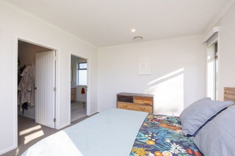 Photo of property in 1 Ashgrove Lane, Ashhurst, Palmerston North, 4470