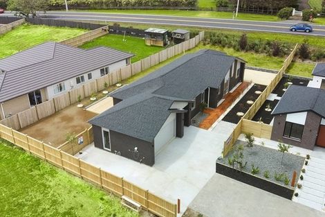 Photo of property in 75d Twin Parks Rise, Papakura, 2582