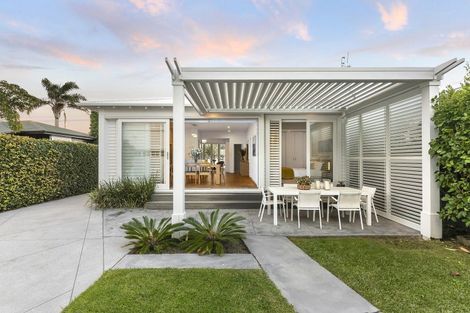 Photo of property in 9 Chester Avenue, Westmere, Auckland, 1022